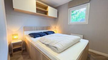 Chalet | 2 bedrooms, individually furnished