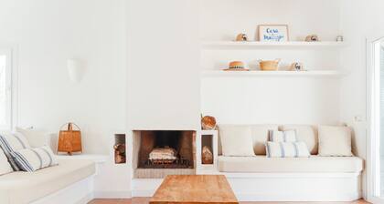 Casa Maitzgon renovated house with pool and garden