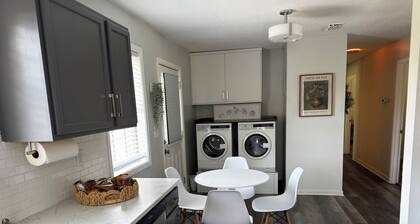 Cozy & Clean Batesville Stay Near Lyon College, Hospital, and Community Center