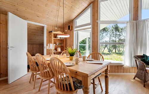 Stunning home in Strandby with WiFi