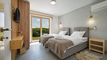 3 slaapkamers, een kluis op de kamer, reisbedje, gratis wifi