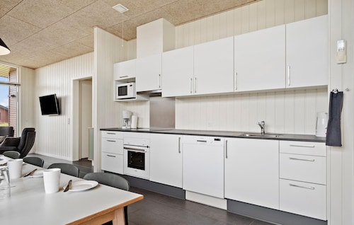 4 bedroom beautiful home in Ringkøbing