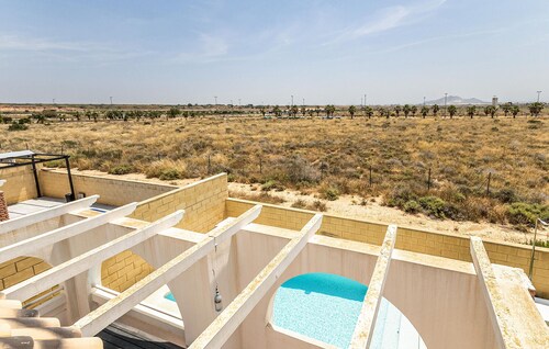 Pet friendly home in Avileses