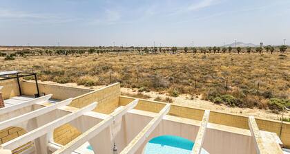 Pet friendly home in Avileses