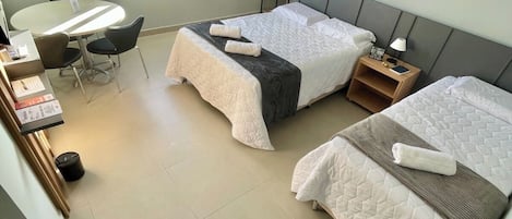 Comfort Triple Room | Free WiFi, bed sheets