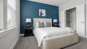 2 bedrooms, desk, iron/ironing board, WiFi - Landing | Stylish 2BD, Game Room, Pool (Matthews)