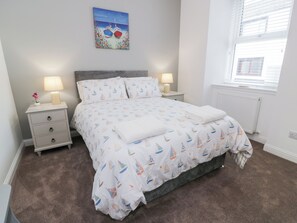 3 habitaciones, decoración personalizada y muebles diferentes