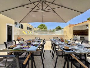 Outdoor dining - QUARTEIRA AMAZING VILLA WITH PRIVATE POOL by HOMIN (Quarteira)