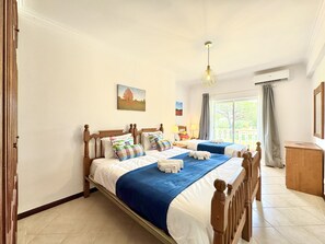 3 Schlafzimmer, Bügeleisen/Bügelbrett, kostenloses WLAN, Bettwäsche
