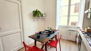 Ovn og kokeplater