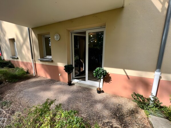Apartment | Exterior