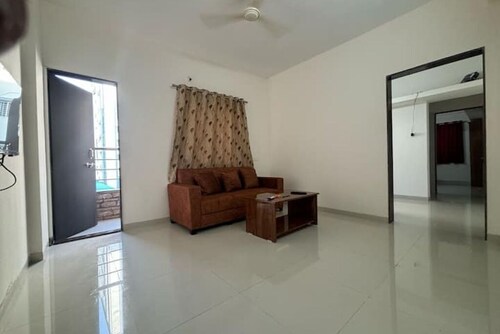 1BHK Comfy Stay 202