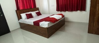 1BHK Comfy Stay 202