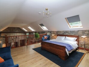 2 camere, con stile personalizzato, con arredamento individuale
