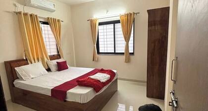 1 bhk comfy stay 201