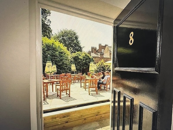 Décoration personnalisée, ameublement personnalisé, bureau