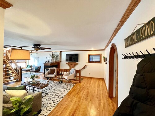 Sandy Pond LAKE HOUSE | Pets | Tiki Bar | Fire Pit