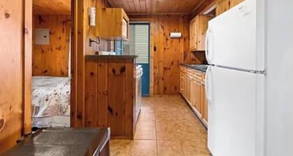 Cabin 2 at Heaths Resort