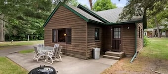 Cabin 3 at Heaths Resort