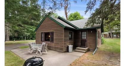 Cabin 3 at Heaths Resort