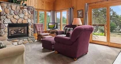 Cabin 9 in Pine River