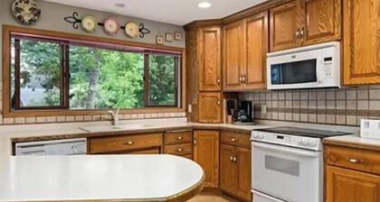 Cabin 13 in Pine River