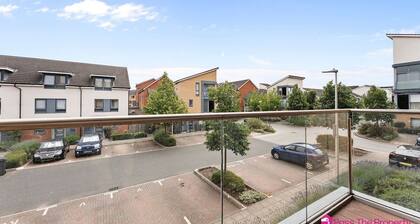 Scandi Abode in Central Reading - Balcony