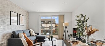 Scandi Abode in Central Reading - Balcony