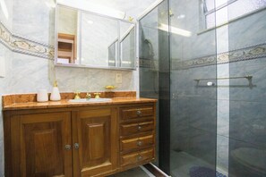 Bathroom - SUH Copacabana 113 Cozy Beach (Rio de Janeiro)