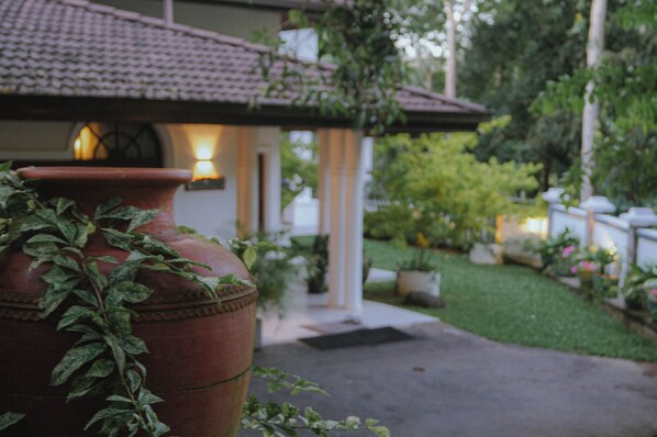 Exterior detail - Kandy Villa (Kandy)
