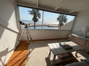 Interior - Cozy Beach Front Relaxation in Namibia (Langstrand)