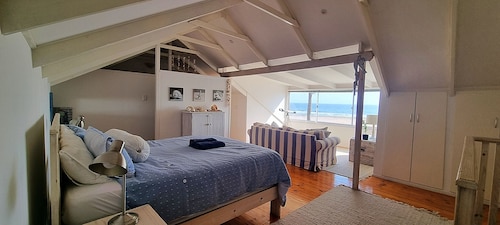 Cozy Beach Front Relaxation in Namibia