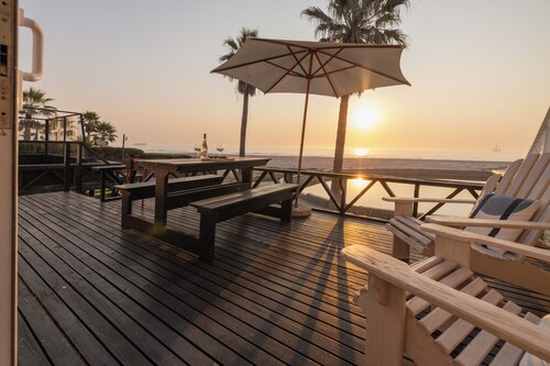 Cozy Beach Front Relaxation in Namibia