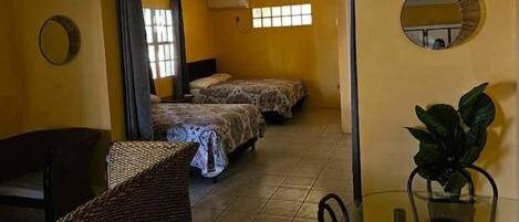 Fer et planche à repasser, Wi-Fi gratuit