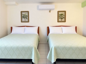 Unclassified image, 5 of 10, button - MIDTOWN MOTEL SXM (Philipsburg)