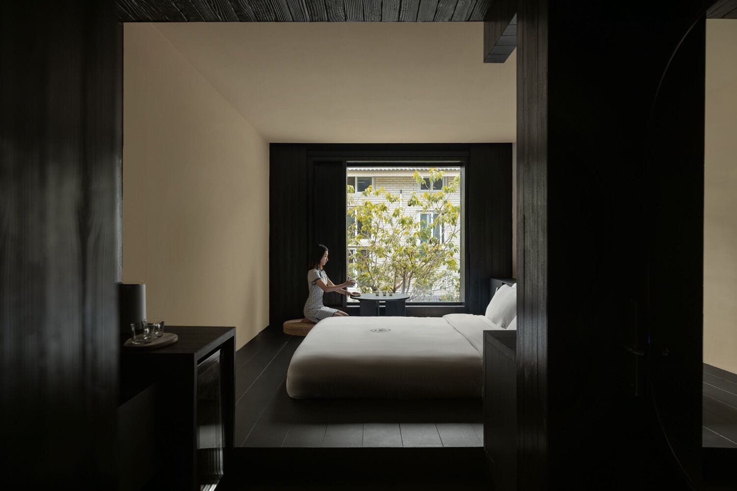 Exclusive Double Room | Iron/ironing board, free WiFi, bed sheets