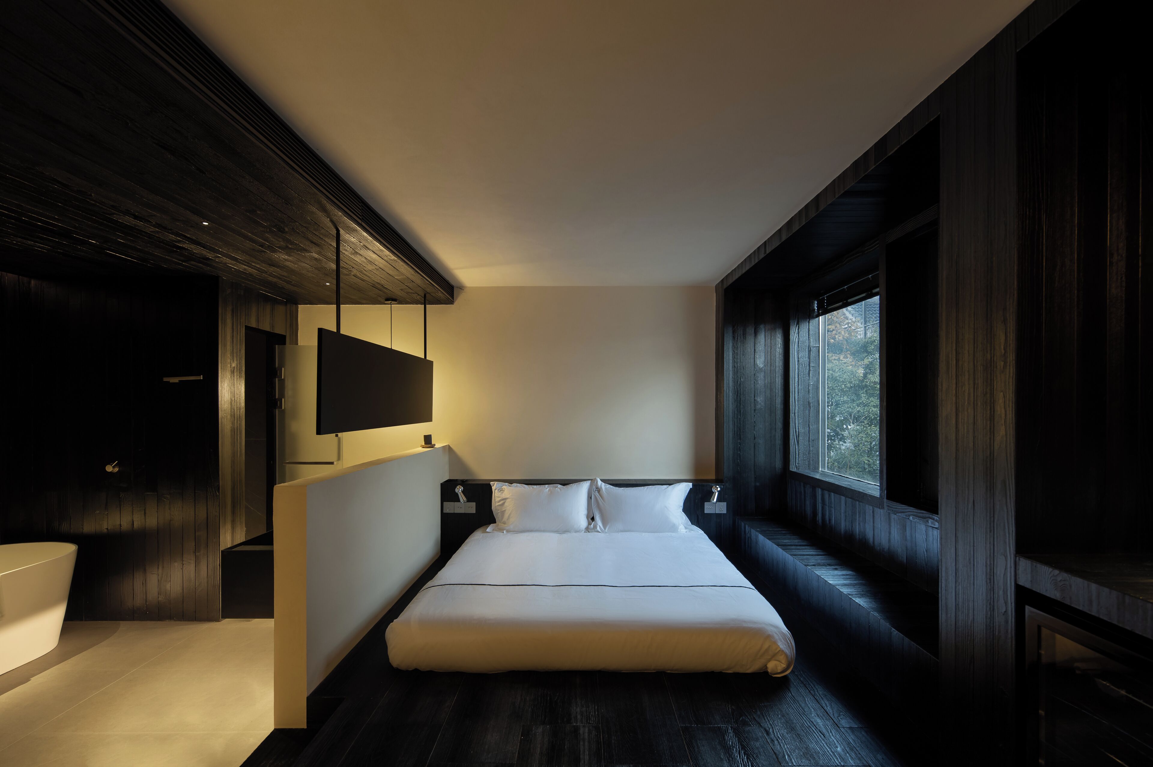 Business Room | Iron/ironing board, free WiFi, bed sheets