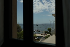 Classic Double Room with Sea View Balcony | Vista do quarto