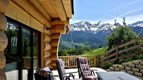 Chalet 'Tyroladis Family Chalet Frommes' with Mountain View, Private Terrace and Wi-Fi