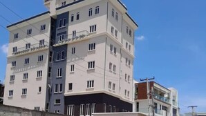 واجهة المنشأة