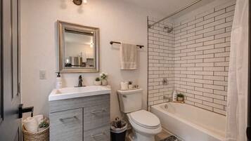 Een douche, een haardroger