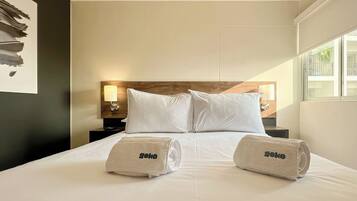 2 bedrooms, iron/ironing board, travel crib, free WiFi