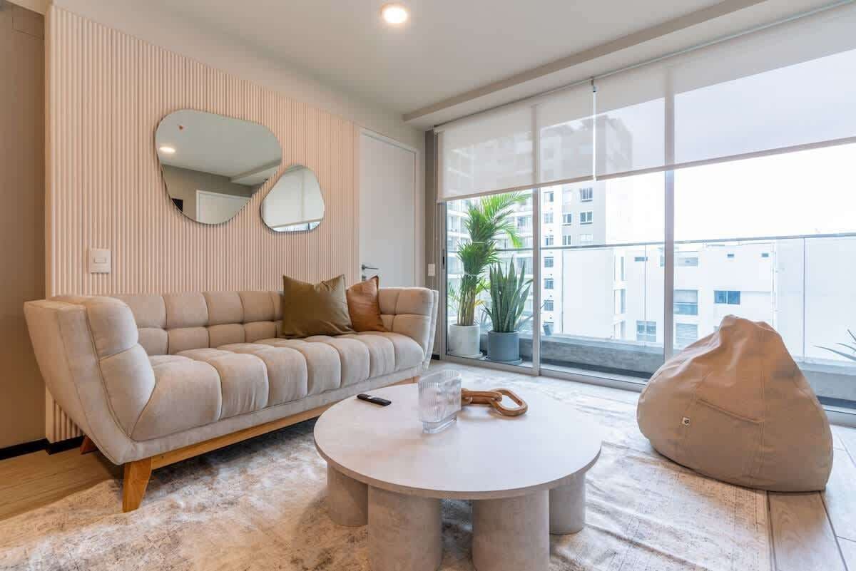 スマートテレビ、書斎 / ワークスペース