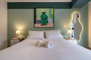 1 slaapkamer, een strijkplank/strijkijzer, wifi, beddengoed