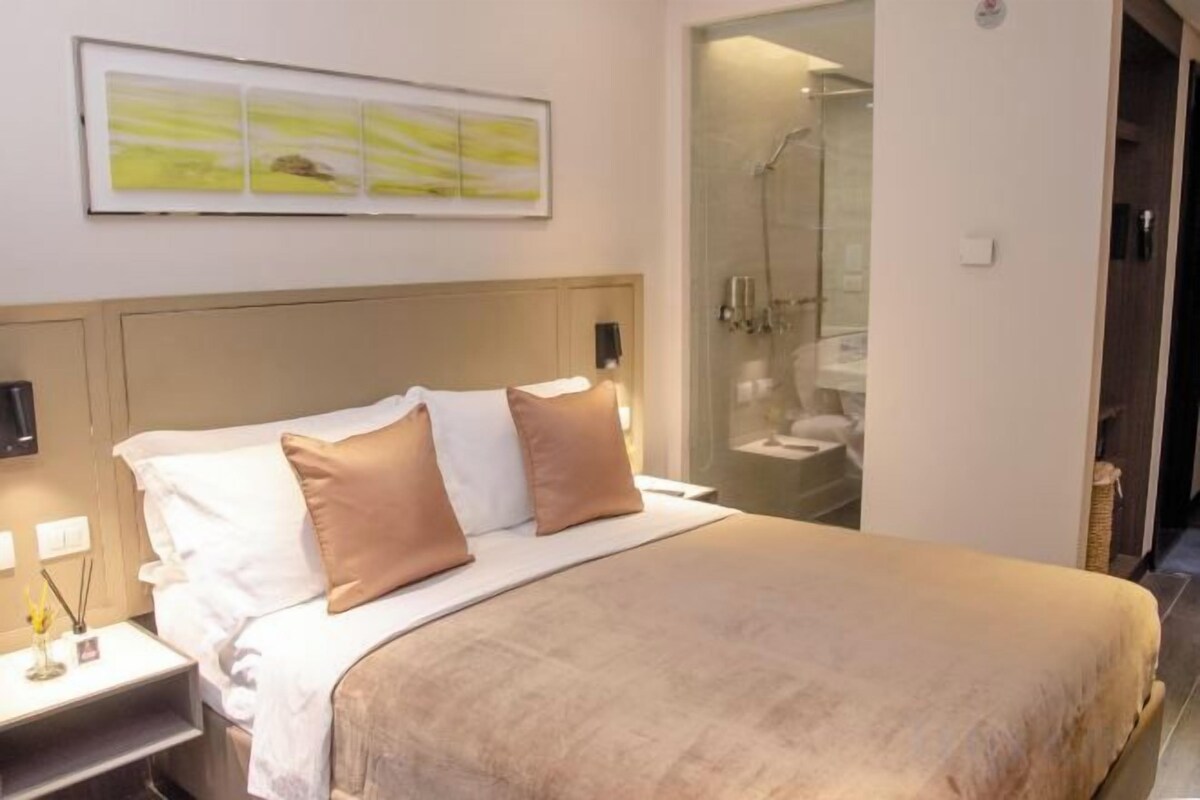In-room safe, desk, laptop workspace, blackout drapes