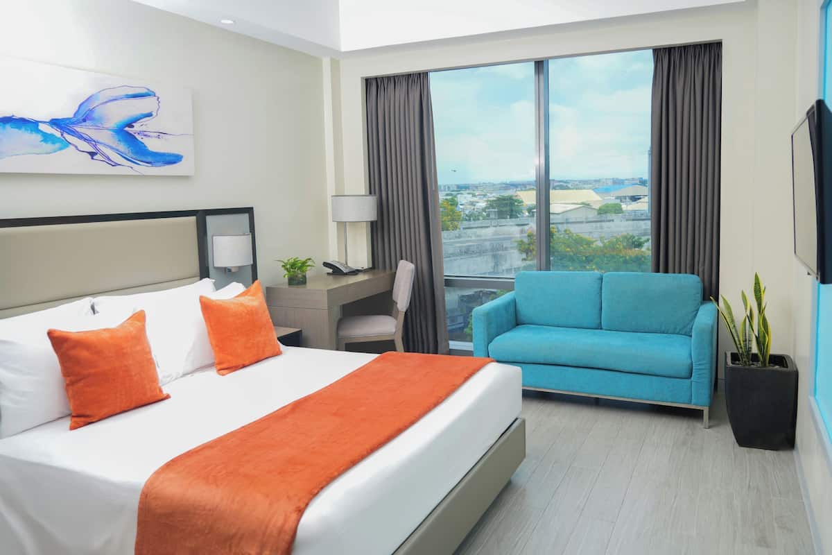 Classic Double Room, 1 Queen Bed, City View | In-room safe, desk, laptop workspace, blackout curtains