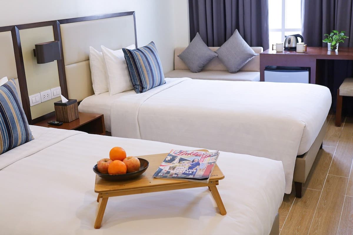 2 Beds Next to Chinatown Mall in Binondo, Manila | In-room safe, desk, laptop workspace, WiFi (free)