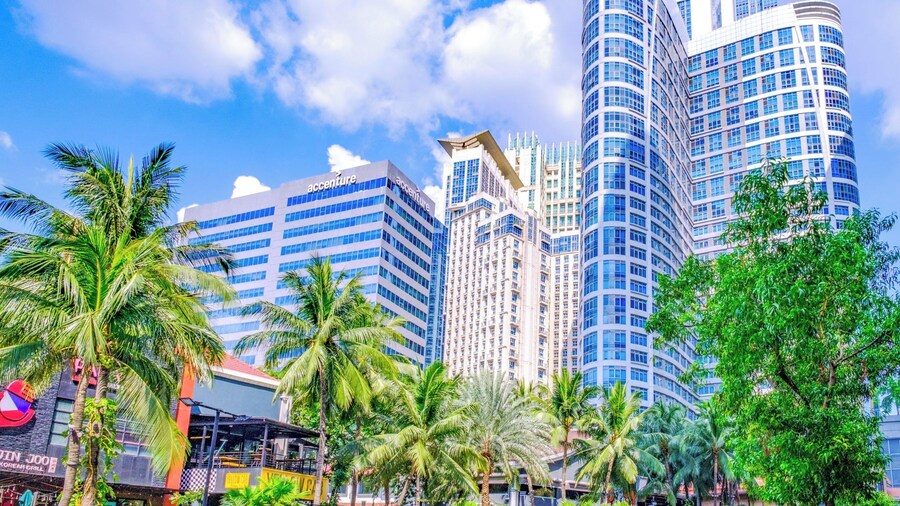 MCollection - Business & Leisure Stay in Eastwood City