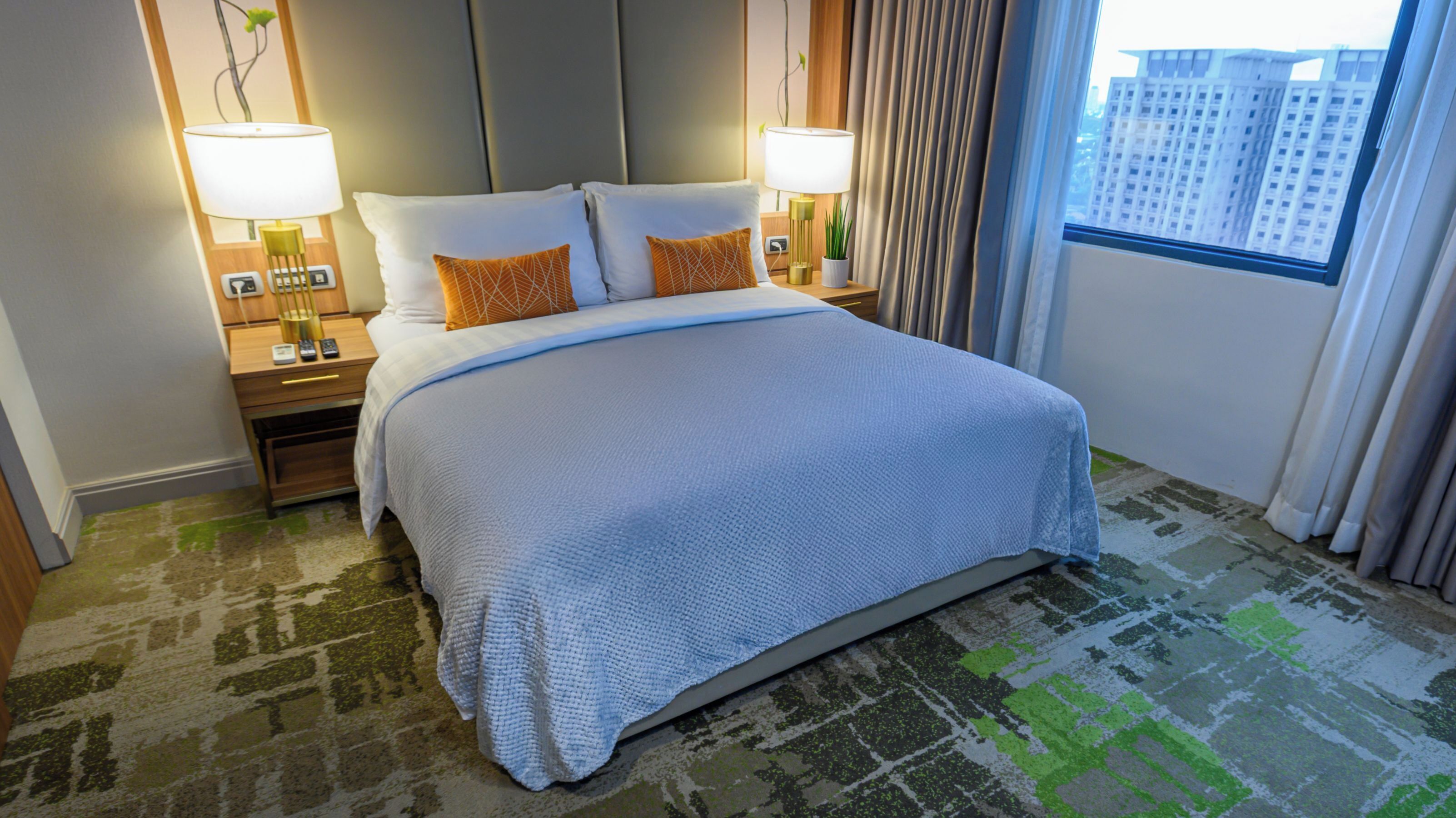 Habitación doble clásica | Caja de seguridad en la habitación y escritorio 