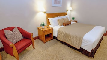 Executive Rental in Prime Ortigas Center District | In-room safe, desk, laptop workspace, blackout drapes